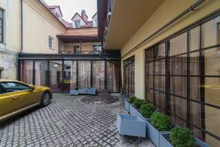Апартаменты The Old town apartment 207 by URBAN RENT Вильнюс Апартаменты с 1 спальней-8